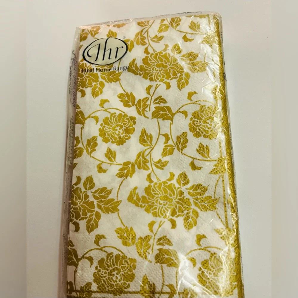 New 16 Napkins 